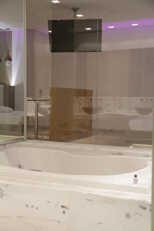  Motel Le Monde (Adult Only)