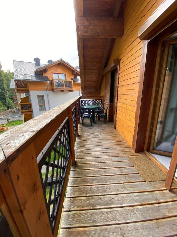 Balkón alebo terasa v ubytovaní Apartament Nad Potokiem 41