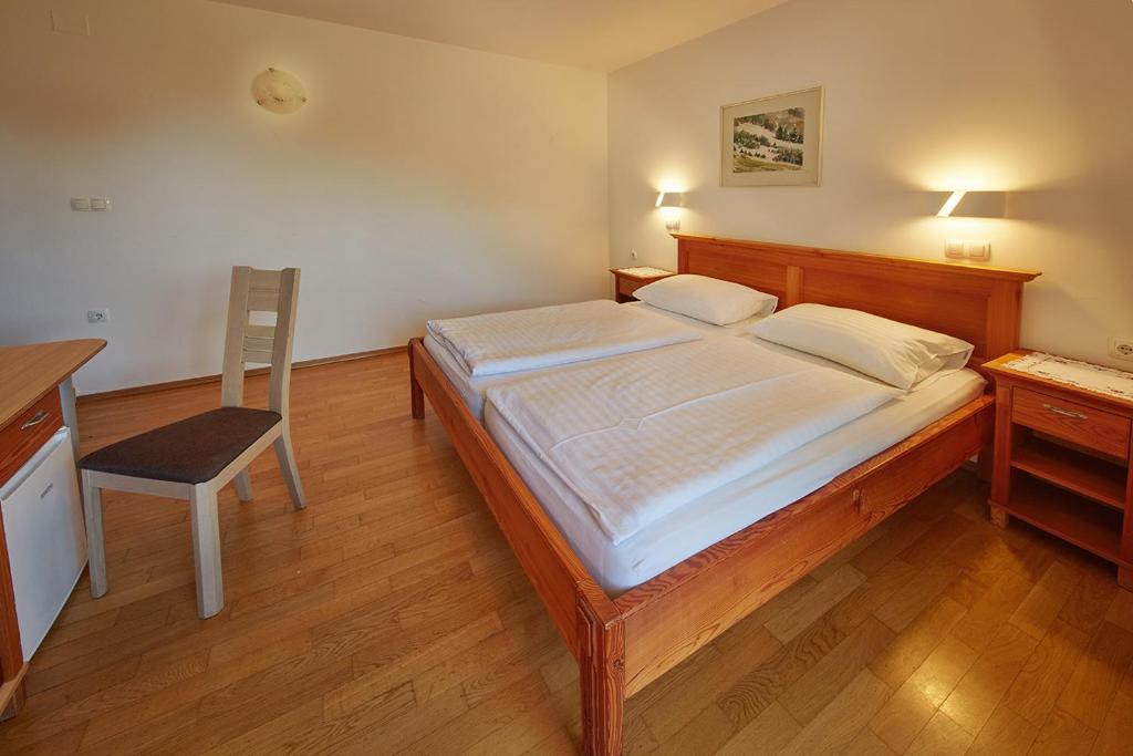 Postel nebo postele na pokoji v ubytování Rute Hotel and Apartments