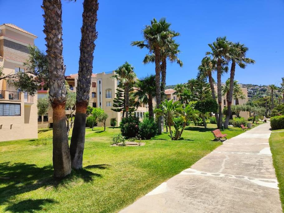 Zahrada ubytování Apartamento reformado en Urb. Jardines de Zahara