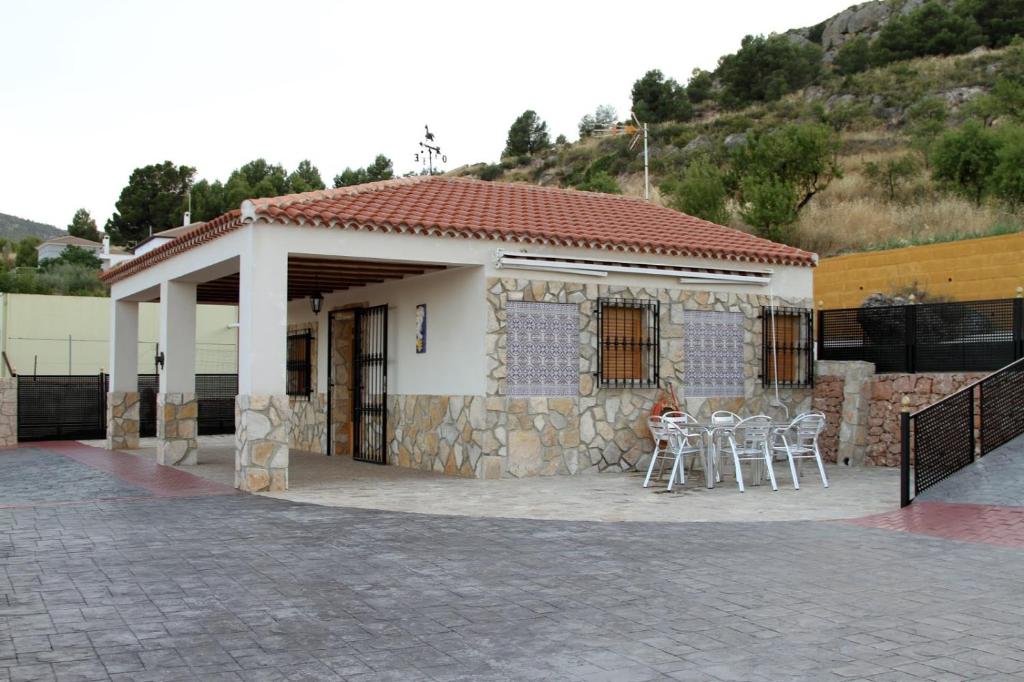 Finca La Ecarada. Férez (Albacete) - Maison De Deux Chambres