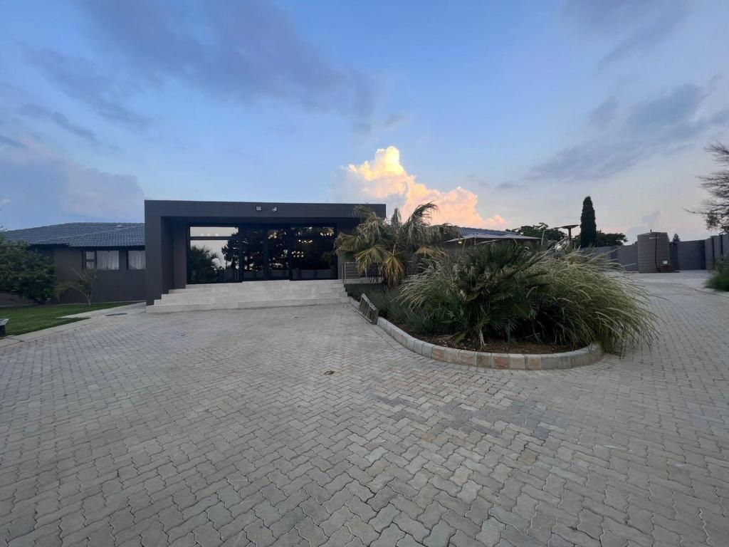 Coconut Lodge, Glen Austin, South Africa