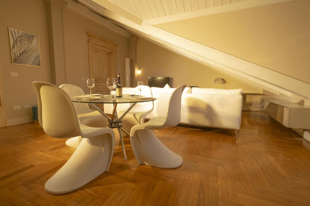 Palazzo Emilia Suites