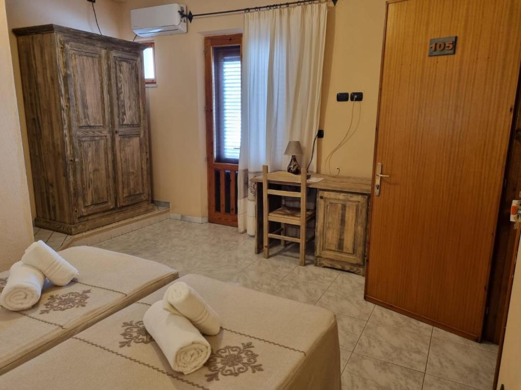 Hotel Plammas - Double Or Twin Room With Terrace