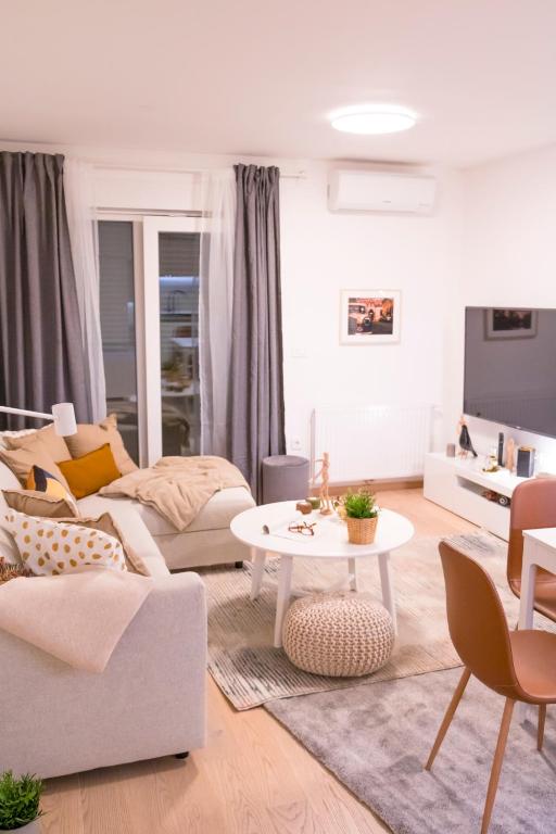 Fresh Comfort Apartment by Irundo