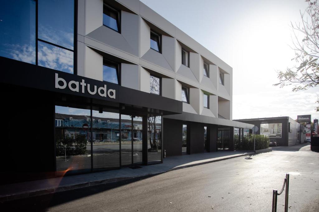 Hotel Batuda - Resim 9