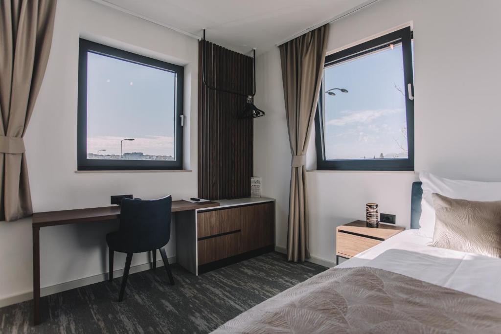 Hotel Batuda - Resim 21