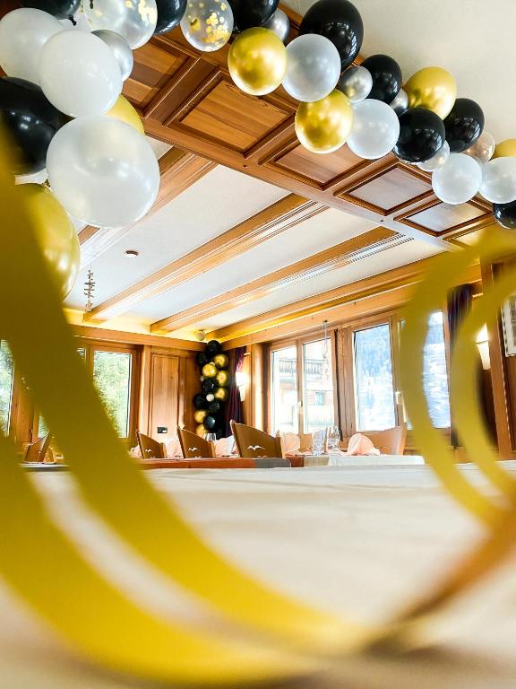 Fotografie z fotogalerie ubytování Hotel Alpina v destinaci Ulrichen
