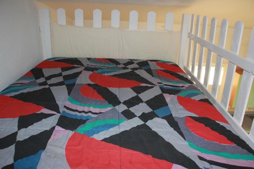 Uma cama ou camas num quarto em Quartos em vivenda serra da Estrela