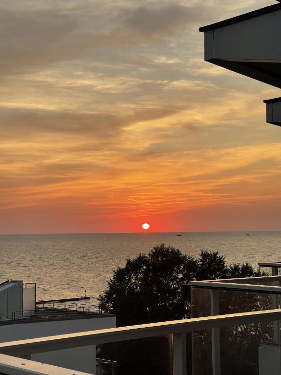 Fotografia z galérie ubytovania AL-Dom Apartamenty Sunside 651 z widokiem na morze v destinácii Kołobrzeg