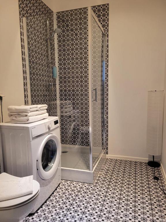 Kúpeľňa v ubytovaní 16 Apartamenty Ptak Szpital Matki Polki Szpital Kopernika Mandoria Orientarium Atlas Arena Plac Zabaw - Zamojska 20a m16 Parking