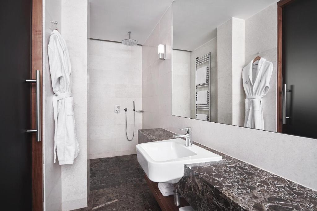 Metropol Palace, Belgrade - Family Suite