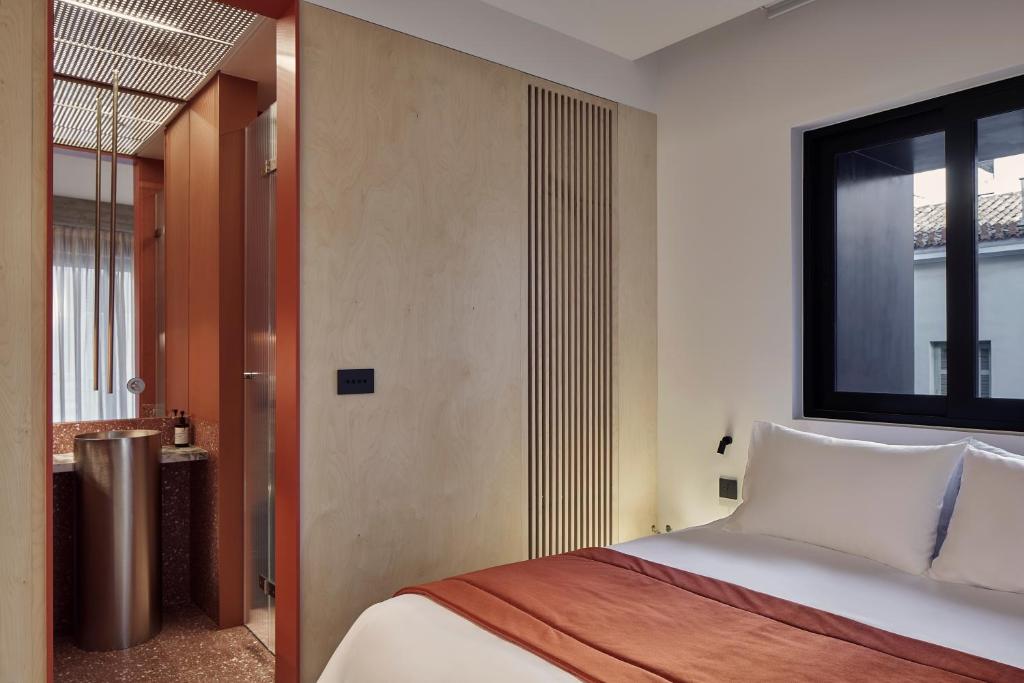 The Newel Metaxourgeio - Resim 41