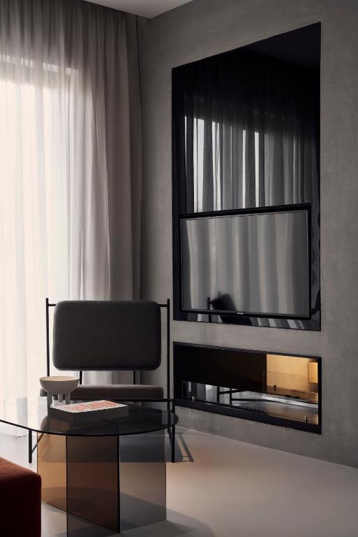 The Newel Metaxourgeio - Resim 43