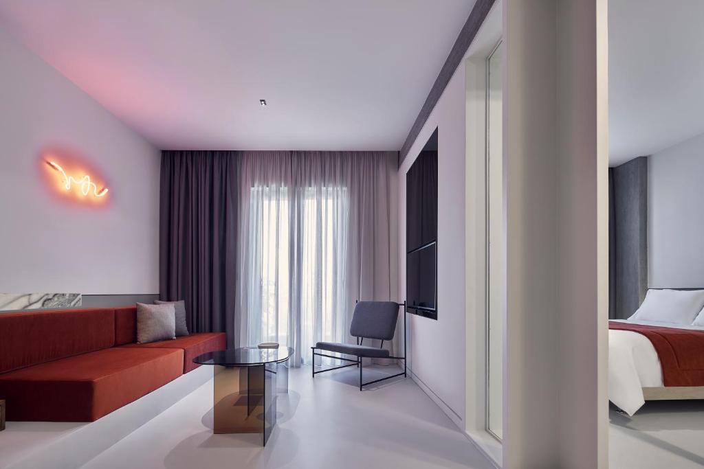 The Newel Metaxourgeio - Resim 45