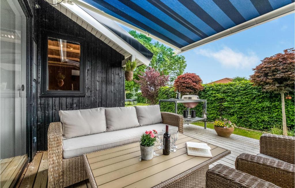 Lovely Home In Odder With Kitchen - Casa De Vacaciones De Cuatro Dormitorios