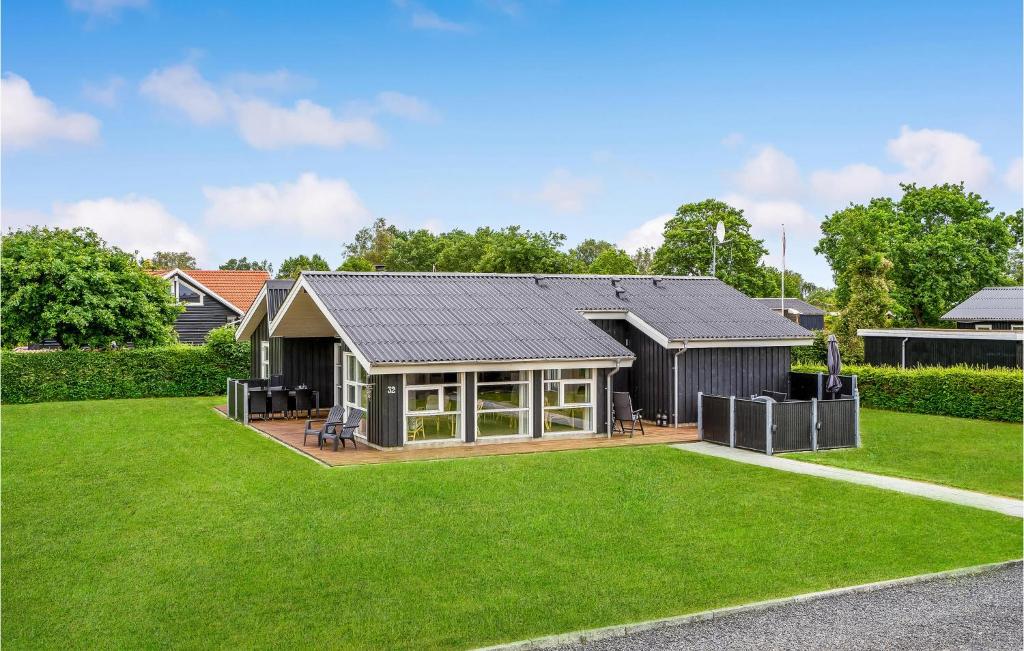 Budova, kde se prázdninový dům nachází