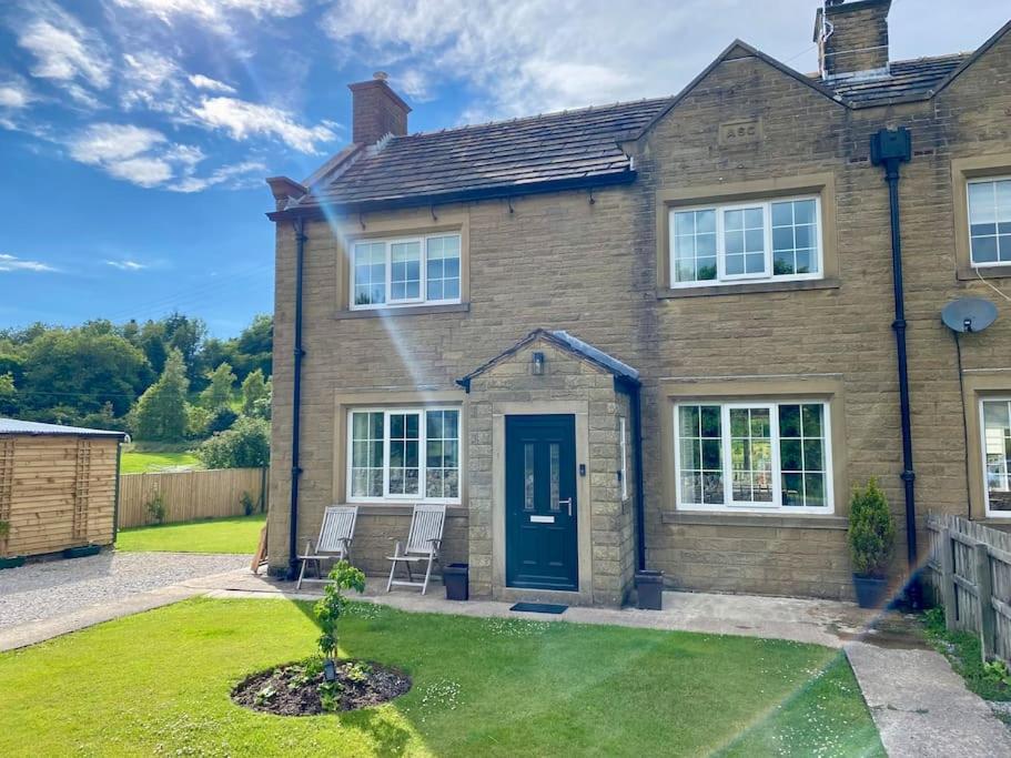 Refurbished and modernised cottage - Housity