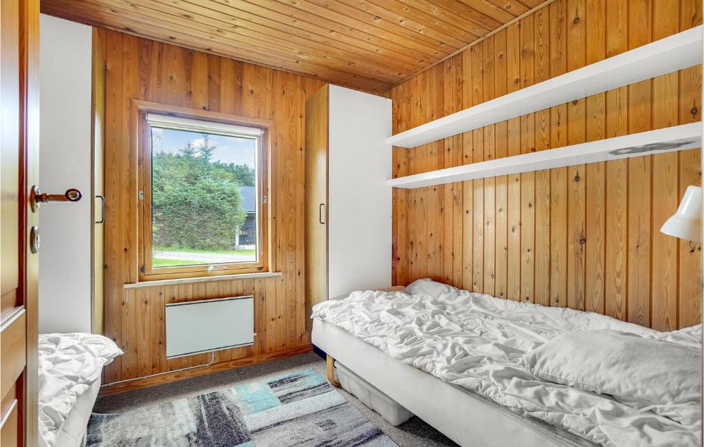 Postel nebo postele na pokoji v ubytování Holiday Home Bindslev 10