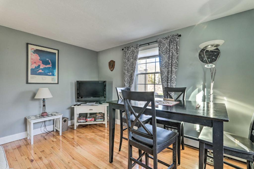 East Falmouth Home with Yard Near Menauhant Beach, East Falmouth