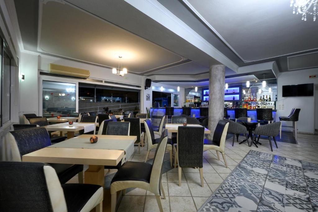 Restaurant o iba pang lugar na makakainan sa Kerkyra Island Hotel