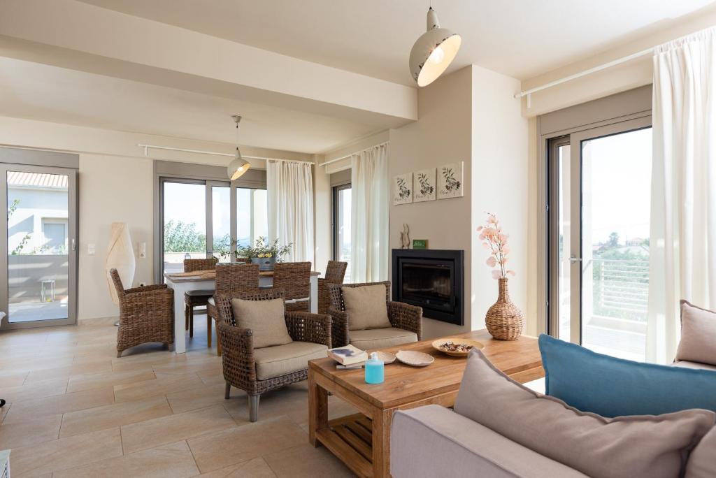 Posedenie v ubytovaní Aelia Home Suites