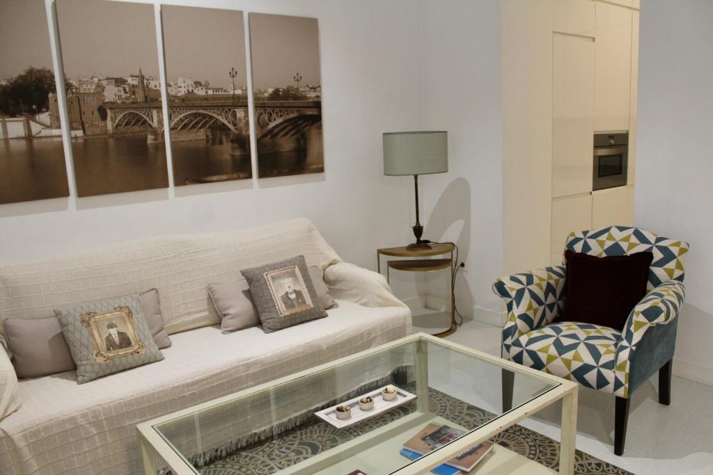 WISH SUITE MARQUES DE PARADAS DE SEVILLA, Seville – Updated ...