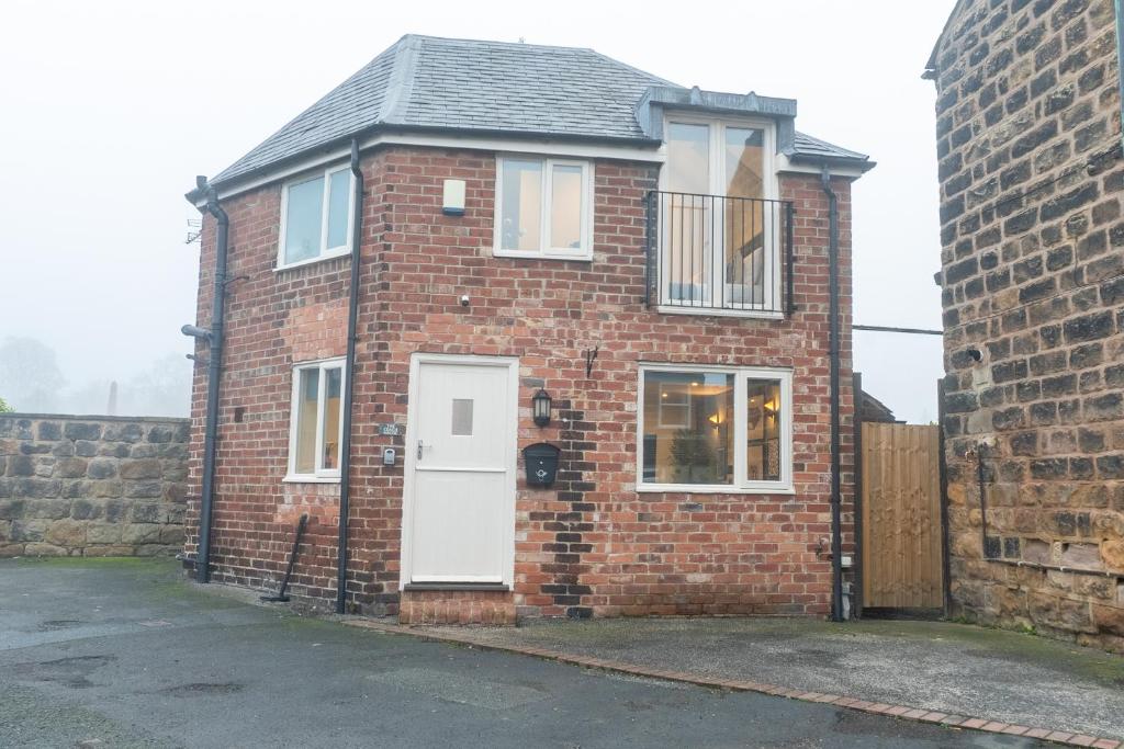 The Old Coach House- luxury Harrogate Home Detached Quite Stylish whole house short walk from the Conference- town centre 5