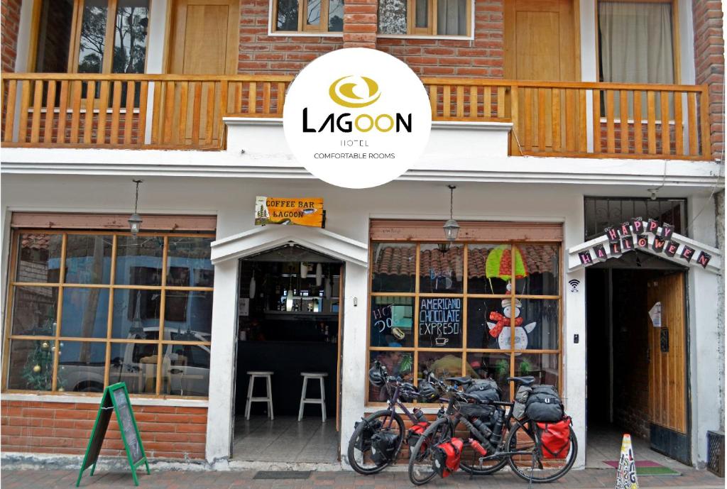 a group of bikes parked in front of a store at Lagoon Hotel Chugchilan in Chugchilán