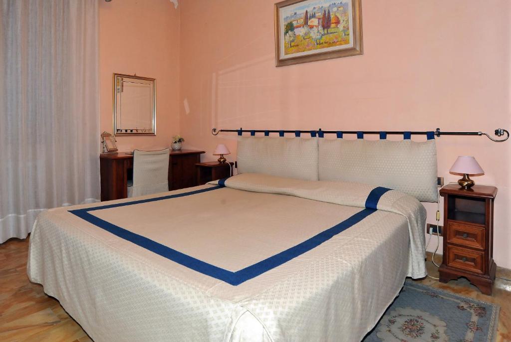 Residenza Cantagalli - Triple Room