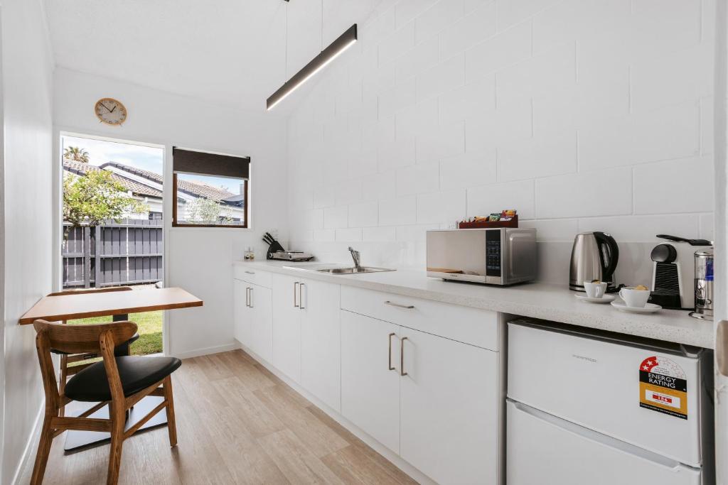 Cobblestone Court Motel - Wenzel Motels - Resim 40