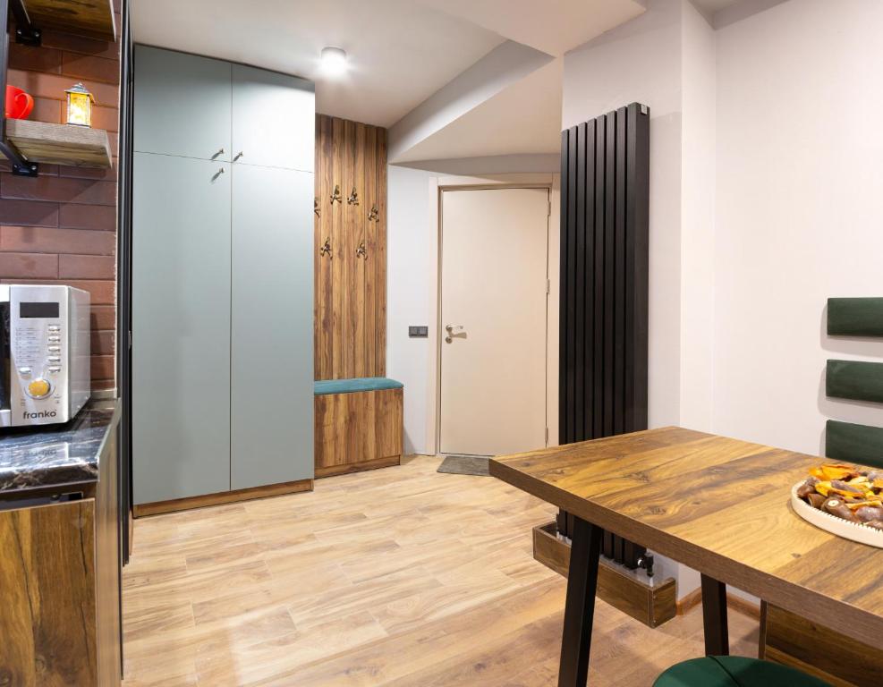 Kuchyň nebo kuchyňský kout v ubytování New Gudauri Redco F4 Two-room apartment