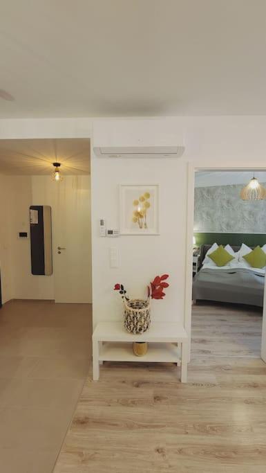 Posteľ alebo postele v izbe v ubytovaní DN Green apartment
