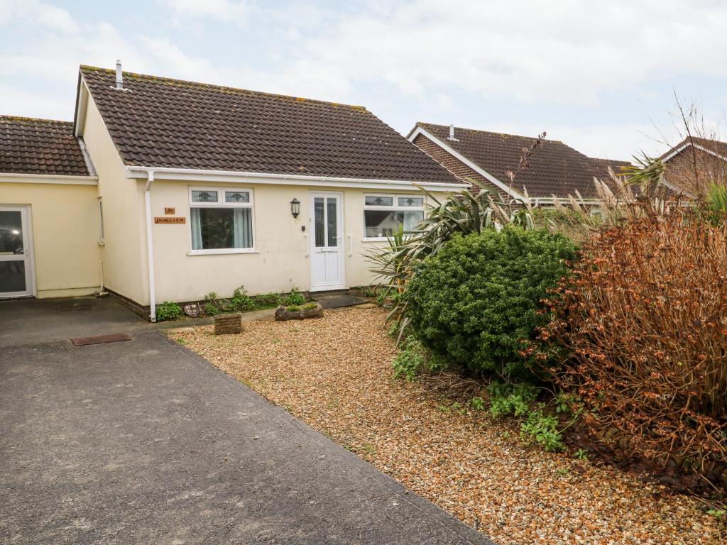 Hoone, kus puhkemaja asub