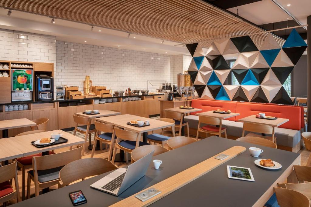 Holiday Inn Express - Marne-la-Vallée Val d'Europe by IHG photo
