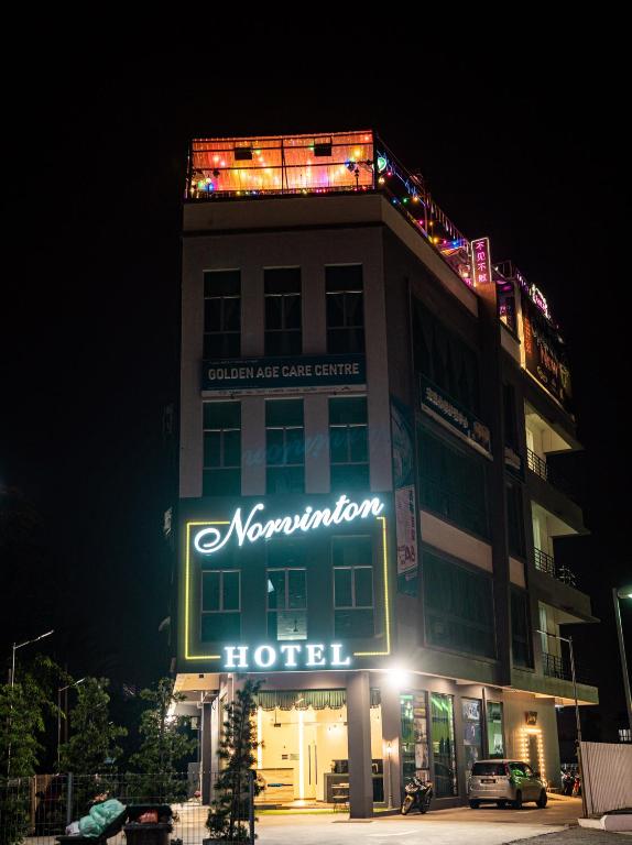 Budova, kde se kapslový hotel nachází