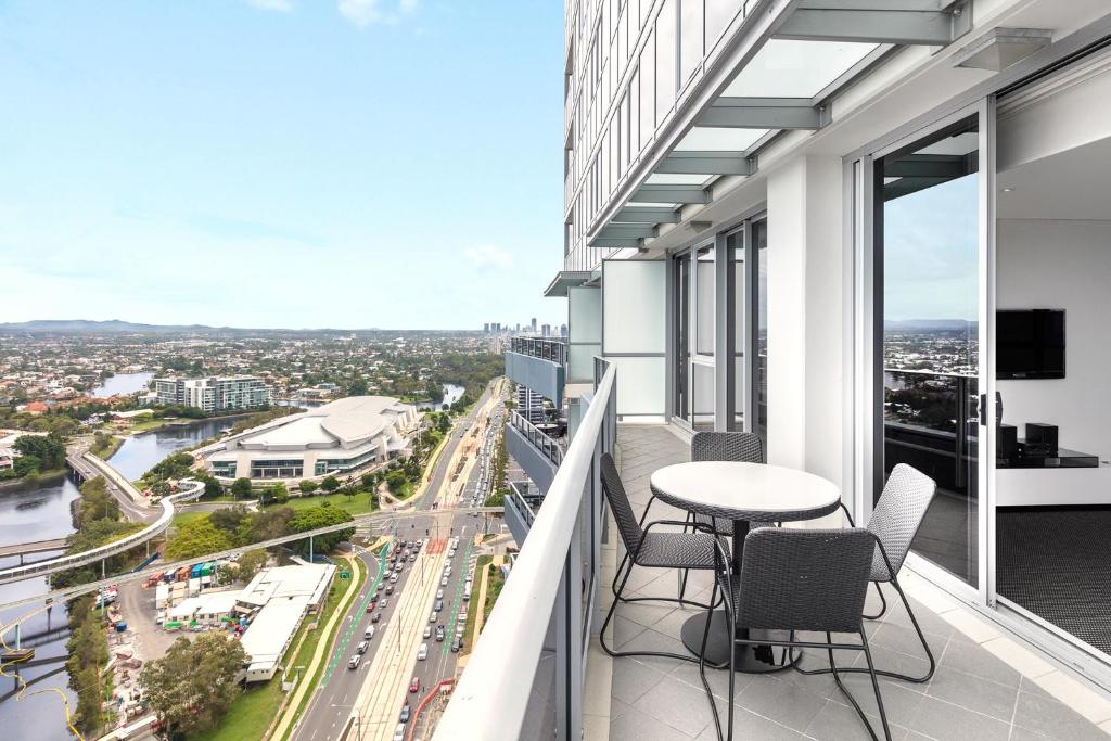 Meriton Suites Broadbeach - Resim 29