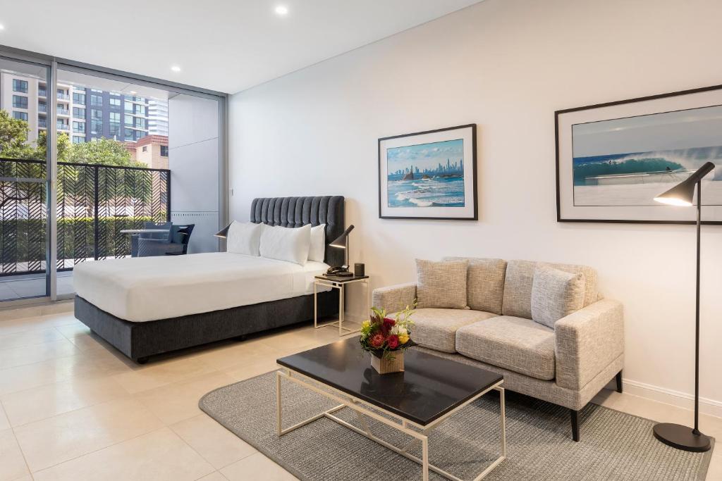 Meriton Suites Broadbeach - Resim 32