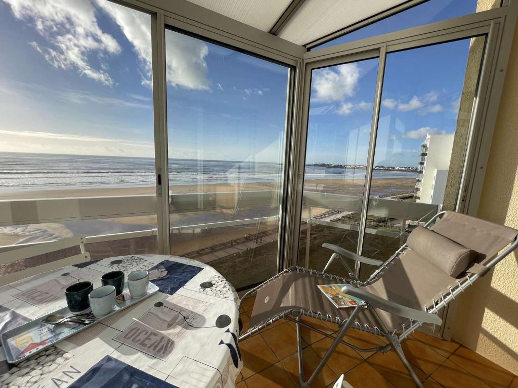 T2 avec Garage à 50m de la Plage, Saint-Gilles-Croix-de-Vie - FR-1-224-300 - Appartamento (4 Adulti)