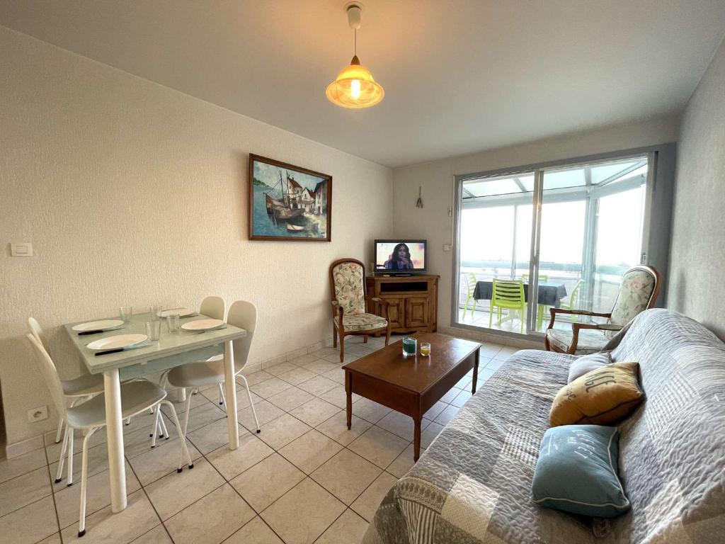 Appartement 2 pièces 6 couchages avec balcon fermé à Saint-Gilles-Croix-de-Vie - FR-1-224-307 - Appartement (4 Adultes)