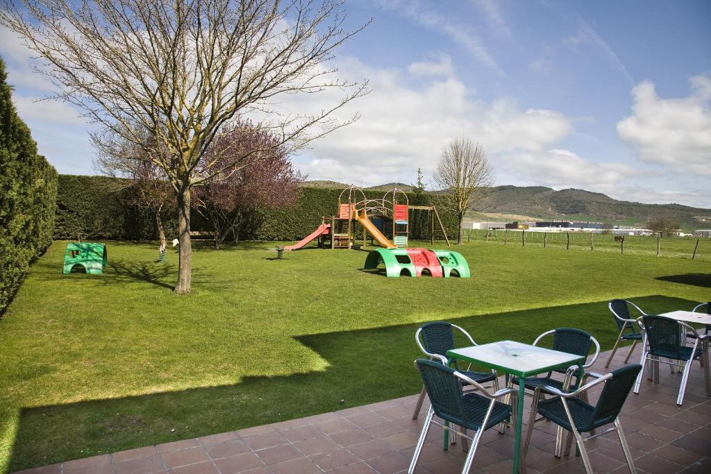hotel en Ecay