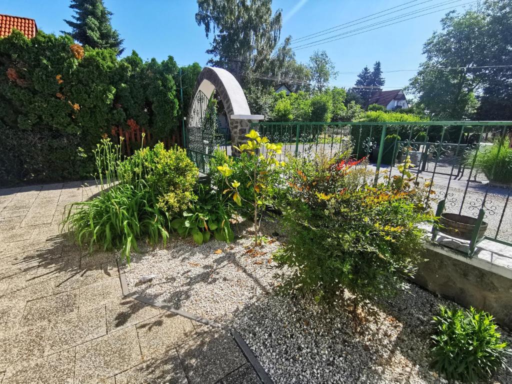 Zahrada ubytování Dolce Villa Balaton