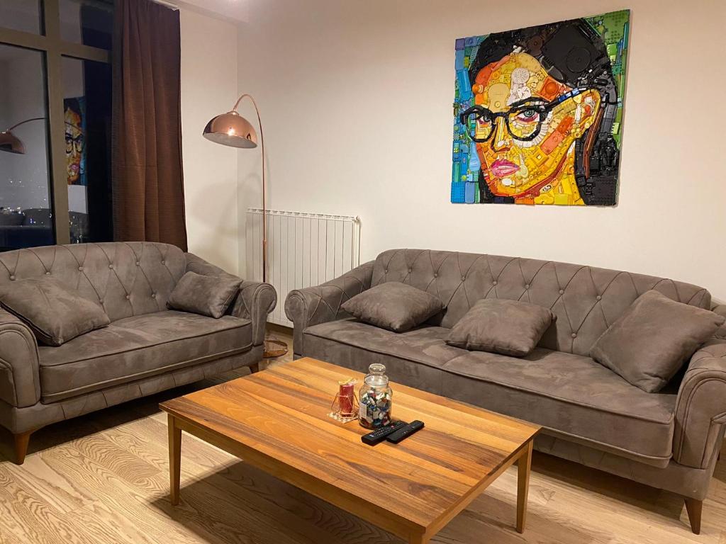 Aurora 21 - Two-Bedroom Apartment