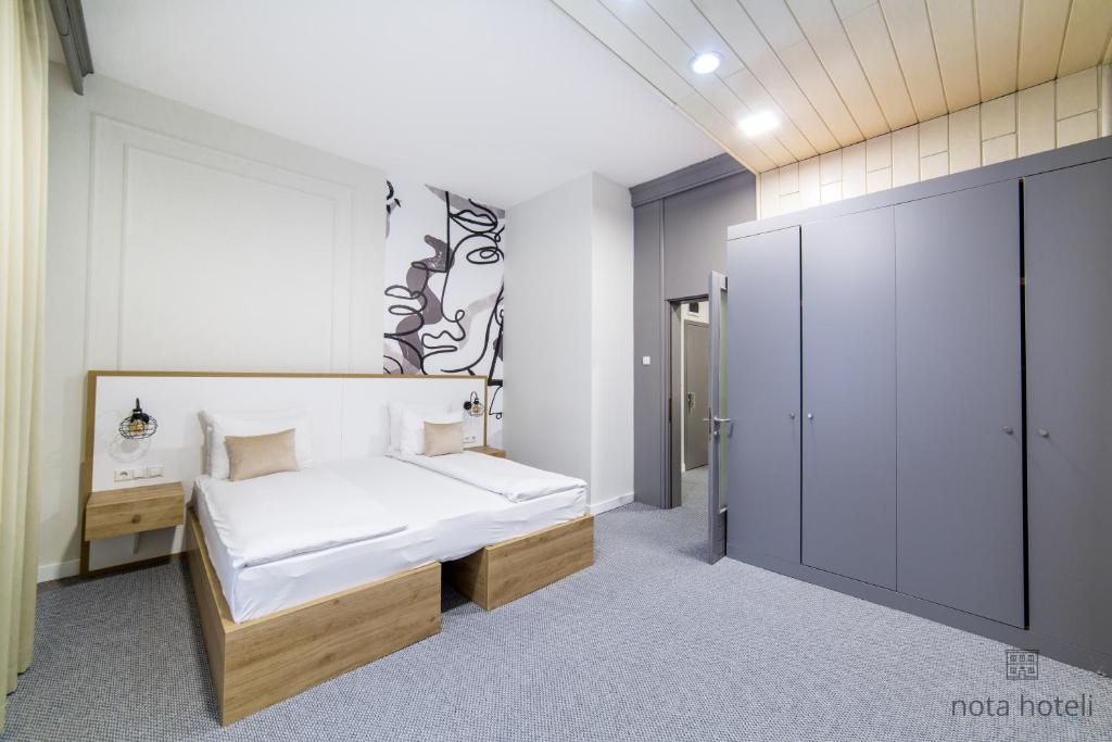 Hotel Sahat - Suite Deluxe King