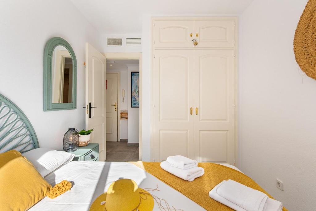 Posteľ alebo postele v izbe v ubytovaní Apartment Topacio 1 - Plusholidays