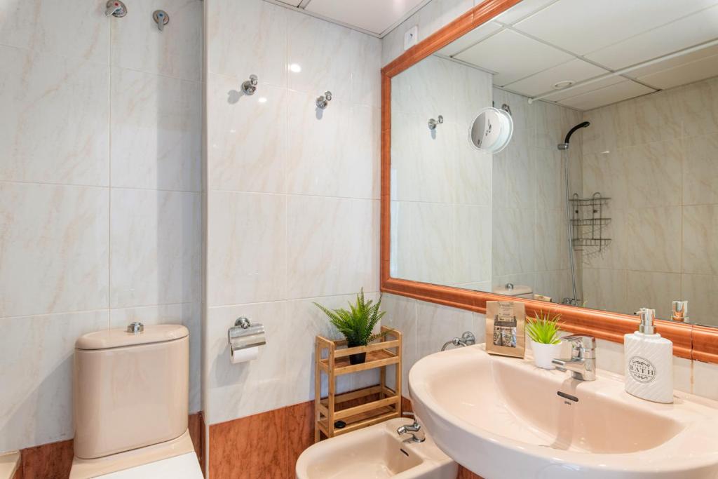 Kúpeľňa v ubytovaní Apartment Topacio 1 - Plusholidays