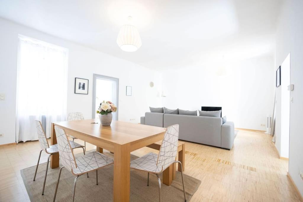 HeyMi Apartments Börse, Vienna, Austria