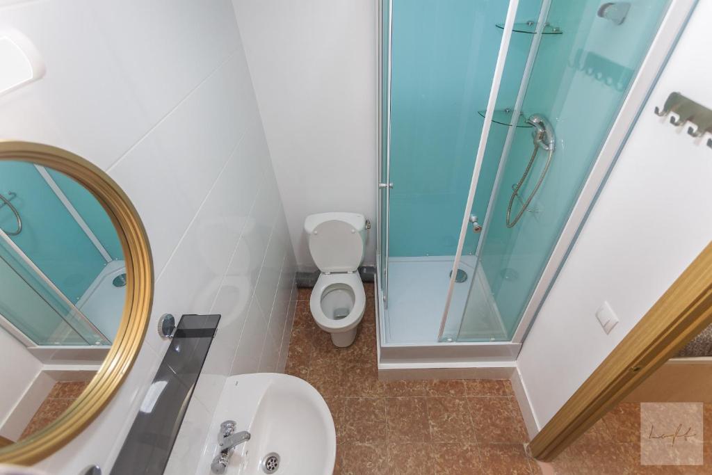 A bathroom at LOFT HOSTAL Group