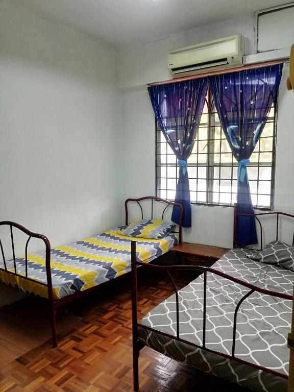 Kapselhotel Bilik sewa roomstay bangi (Malaysia Bandar Baru Bangi