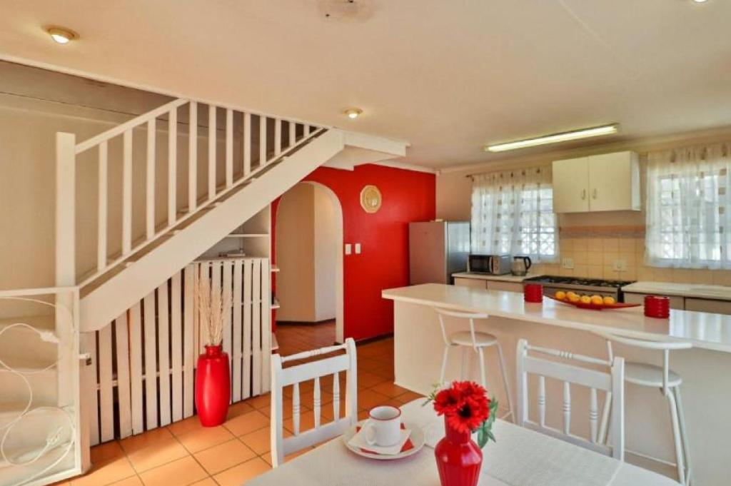 The Link Guest House - Appartement De Deux Chambres